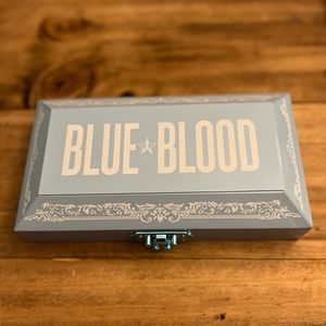 Jeffery Star Blue Blood Palette